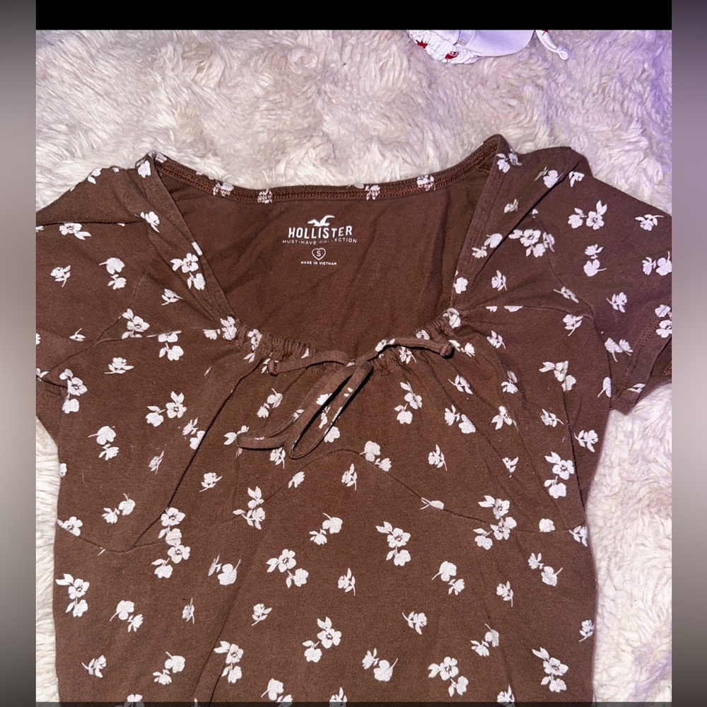Hollister Brown Floral Women's Top